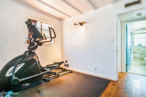 1808 Copper St, Tucson AZ  85719-3120 exterior