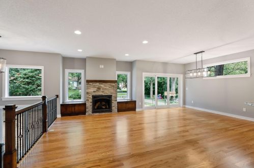 115 Greenwood St, Saint Paul MN 55115-2247 exterior