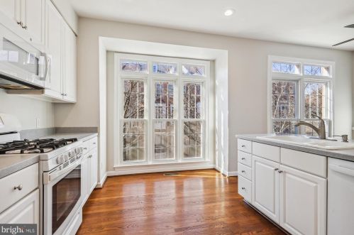 4653 Kirkpatrick Ln, Alexandria VA 22311-4913 exterior