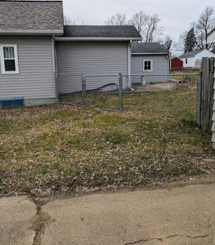 320 Buchanan Ave, Kalamazoo MI  49001-5320 exterior