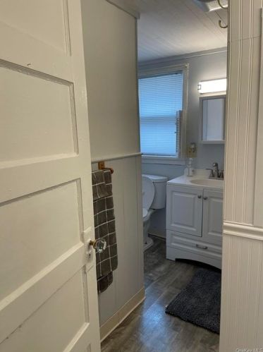 23 Harrison St, Middletown NY 10940-3825 exterior