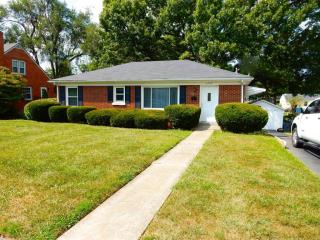 1757 Beacon Hill Rd, Lexington, KY 40504-2212