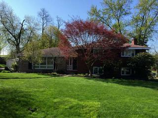 1194 Colgate Dr, Monroeville, PA 15146-3535