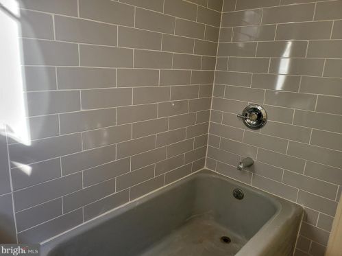 151 Hoffman Ave, Trenton NJ 08618-4007 exterior