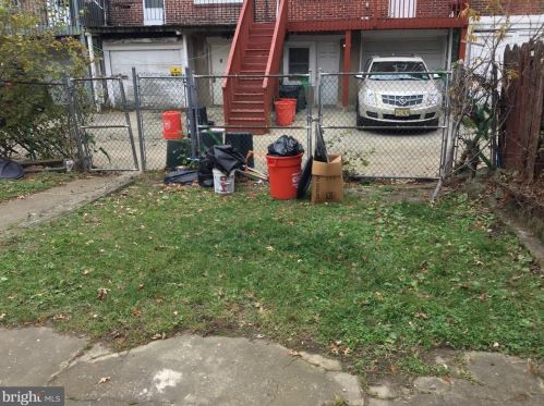 2790 Constitution Rd, Camden NJ 08104-2985 exterior