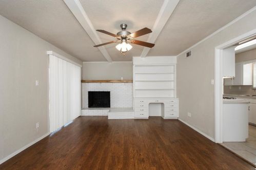 8806 Forest Green Dr, Dallas TX  75243-4106 exterior