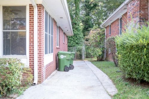 1424 Adele Ave, Atlanta GA exterior