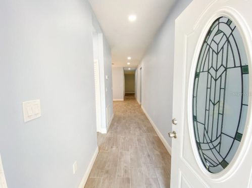 2614 Genesee St, Tampa, FL 33610-7745