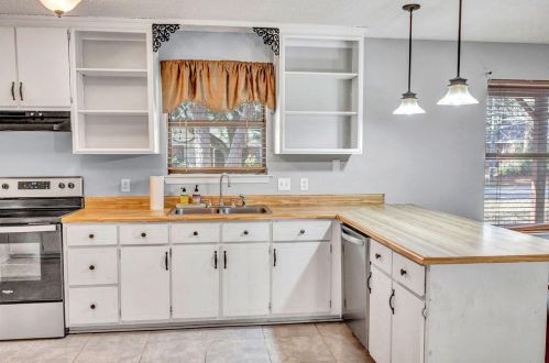 4712 Frontier Rd, Milton FL  32571-1331 exterior