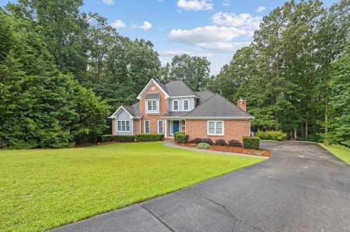 3715 Cv Rd, Lithonia GA 30039 exterior