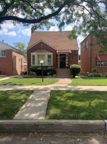 9629 Perry Ave, Chicago IL 60628-1343 exterior