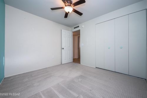 702 Kent Dr, Tucson AZ 85710-2442 exterior