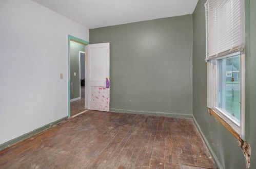 506 Della St, Kalamazoo MI 49002-3567 exterior