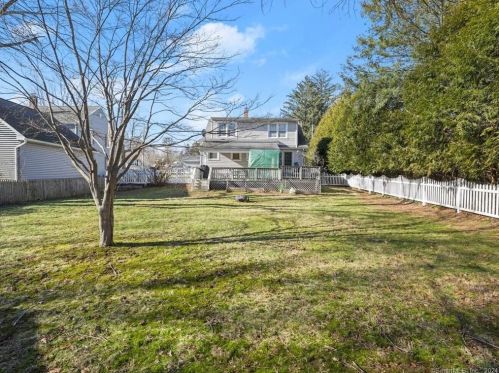 44 New Place St, Wallingford CT  06492-2237 exterior