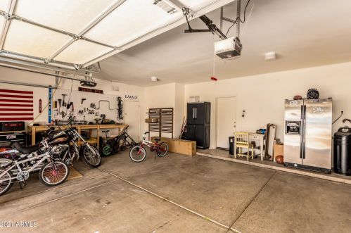 2181 Westchester Dr, Chandler AZ 85249-4687 exterior