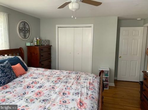 427 Springfield Ave, Camden NJ 08110-2848 exterior