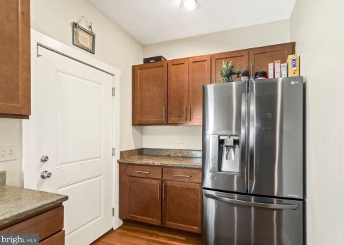 736 New St, Camden NJ 08103-1523 exterior