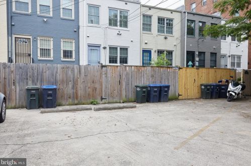 1908 New Hampshire Ave, Washington DC 20009-3310 exterior