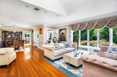 58 Alpine Way, Huntington Station NY 11746-4602 exterior