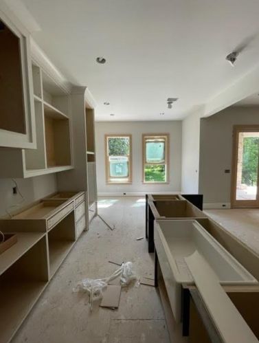 1233 Kendrick Rd, Atlanta GA 30319-2820 exterior