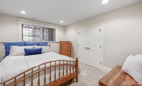 5612 Meadowbrook Ln, Bull Valley IL 60014-3009 exterior