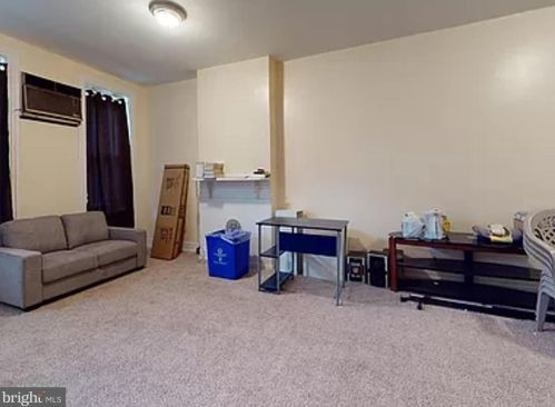 2416 Carlisle St, Philadelphia PA 19132-4017 exterior