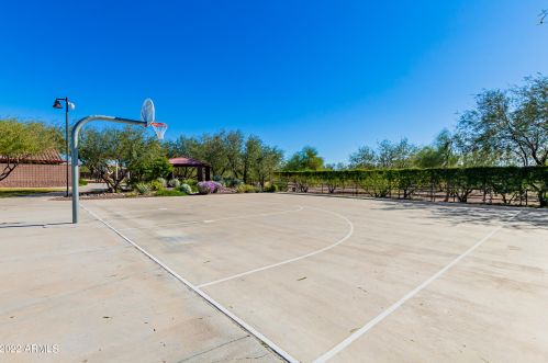 4433 Cottontail Rd, Phoenix AZ  85086-1447 exterior