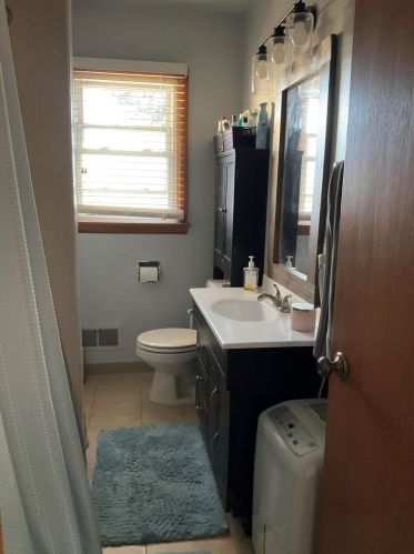 4677 50, Milwaukee WI 53208-3634 exterior