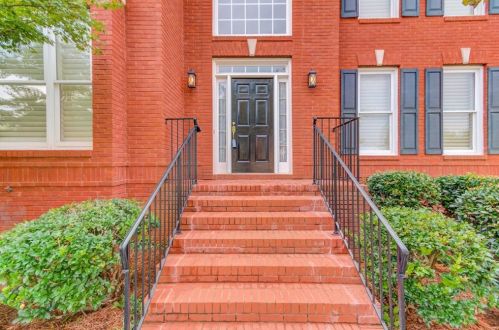 4012 Leprechan Way, Duluth GA 30097-8151 exterior