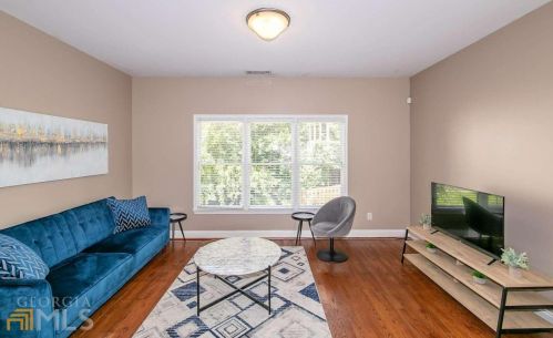 560 Morgan St, Atlanta GA 30308-2821 exterior