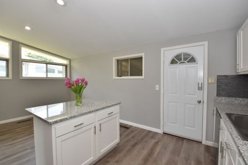 3512 Sunset Dr, Milwaukee WI  53220-1219 exterior