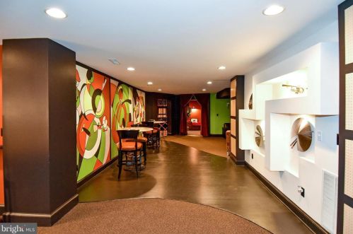 11300 Glen Rd, Rockville MD 20854-1849 exterior