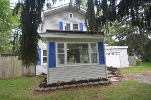 2004 Junction Ave, Kalamazoo, MI 49048-1528