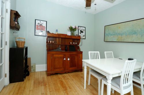 3237 Booth St, Milwaukee WI 53212-2135 exterior