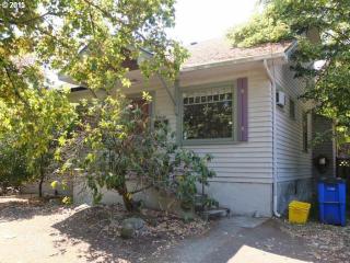 4625 41st Ave, Portland, OR 97202-4023