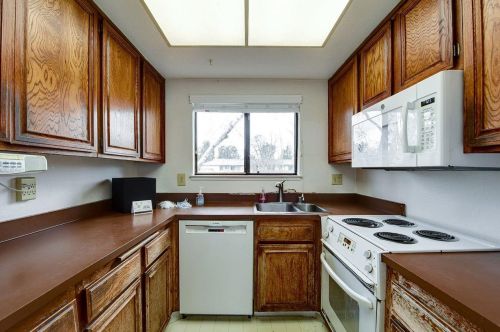 1114 Abbott Ave, Milpitas CA 95035-2911 exterior