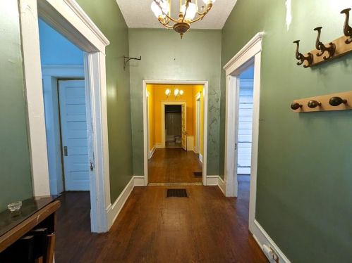 204 Adair Ave, Atlanta GA  30315-4321 exterior