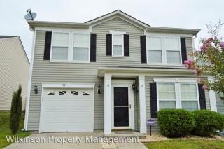 943 Littleton Dr, Concord NC  28025-7104 exterior