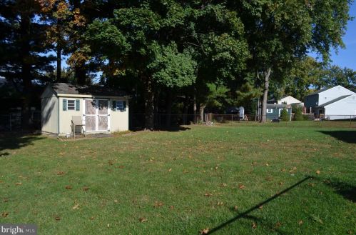 70 Hidden Vly Rd, Chester PA 19014-2534 exterior