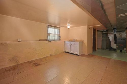 5120 Sawyer Ave, Chicago IL 60655-2413 exterior