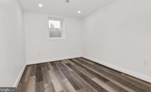 4608 Coachway Dr, Rockville MD  20852-2338 exterior