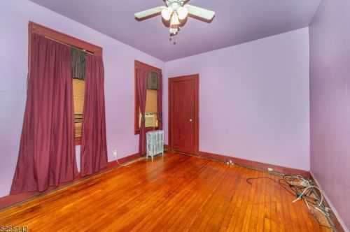 135 7th St, Paterson NJ 07506-3801 exterior