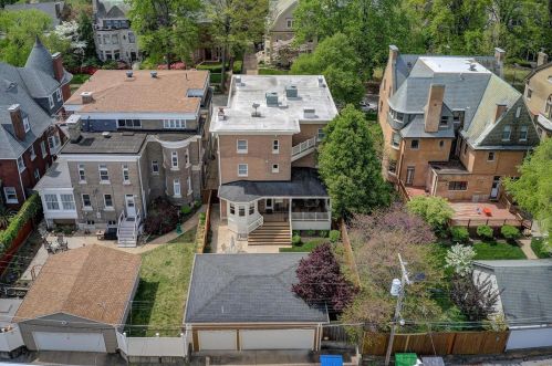 4421 Westminster Pl, Saint Louis MO 63108-1812 exterior