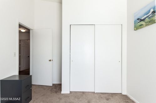 8845 Apple Tree Dr, Tucson AZ  85730-4660 exterior