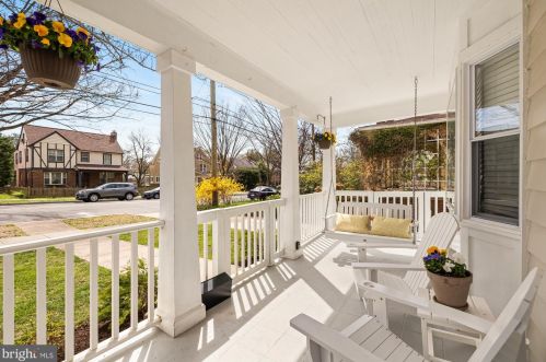 5440 Nebraska Ave, Washington DC  20015-1350 exterior