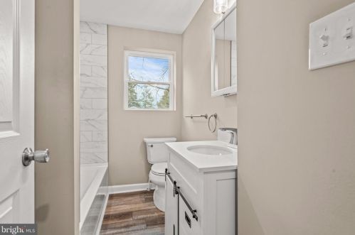 147 Garfield Ave, Blenheim NJ  08012-1119 exterior