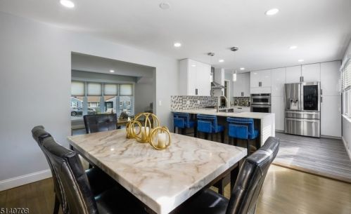 1626 Larkspur Dr, Mountainside NJ  07092-1347 exterior