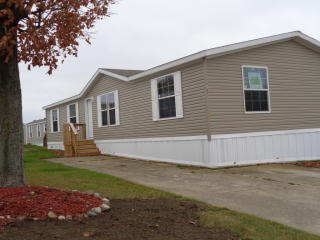 4105 Sycamore, Jackson MI  49201-7022 exterior