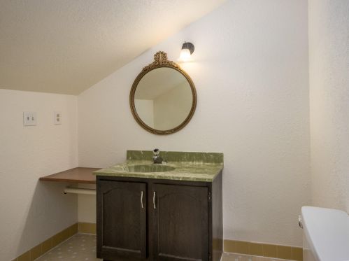 6354 20th St, Milwaukee WI 53221-5255 exterior