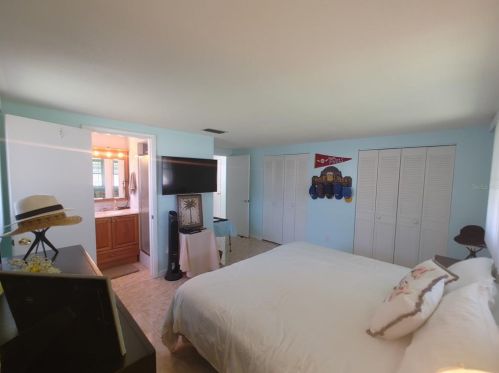 10338 Honeysuckle Ln, Port Richey FL  34668-3216 exterior